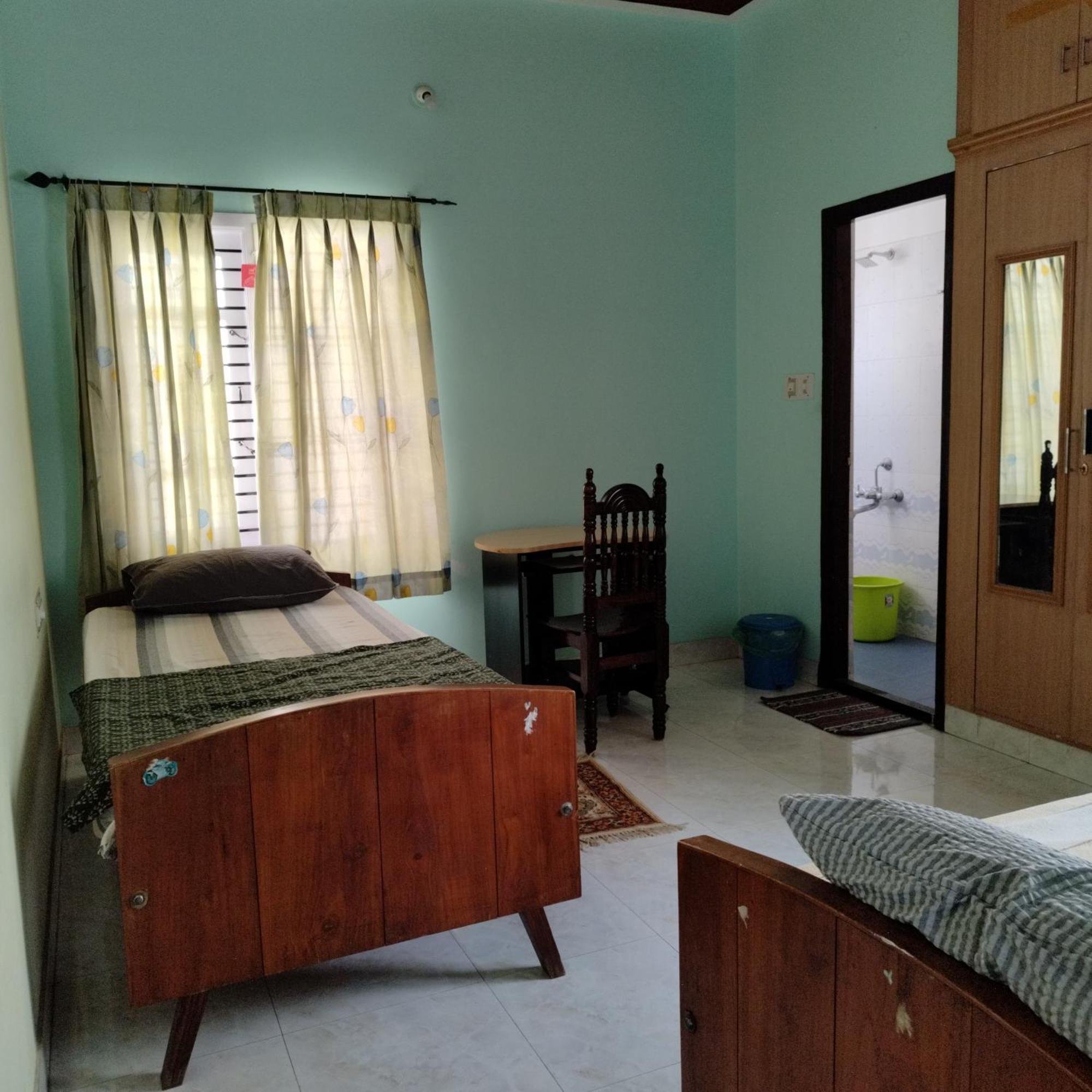 Mahadimane - Spacious House With 3 Bed Rooms ไมซอร์ ภายนอก รูปภาพ