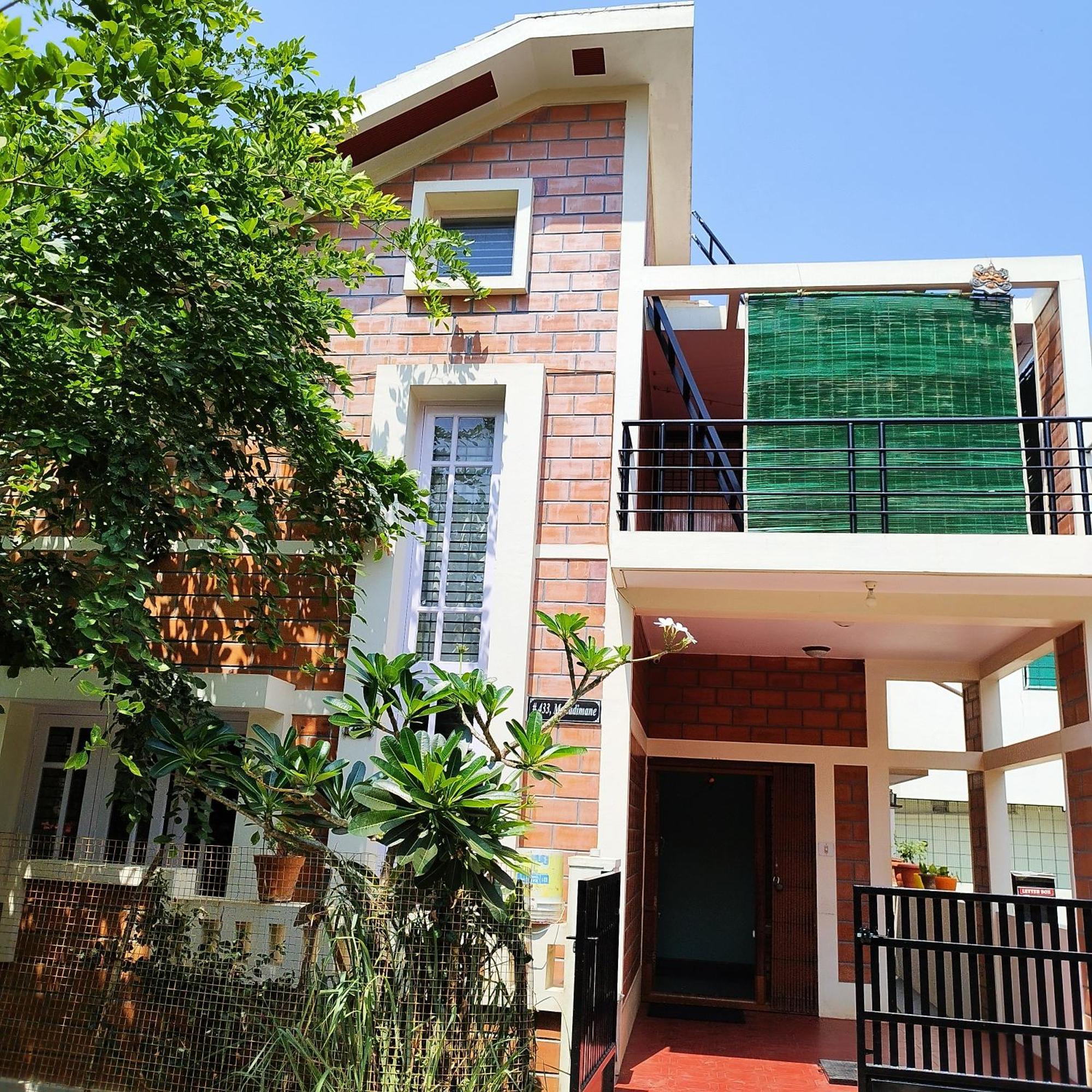 Mahadimane - Spacious House With 3 Bed Rooms ไมซอร์ ภายนอก รูปภาพ